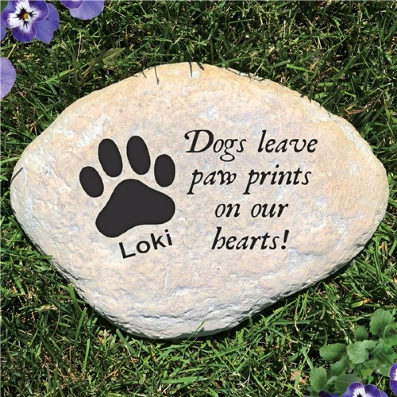 Garden Stone - Dog Paw