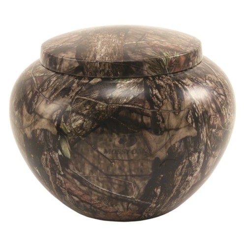 Odyssey® Mossy Oak® Urn