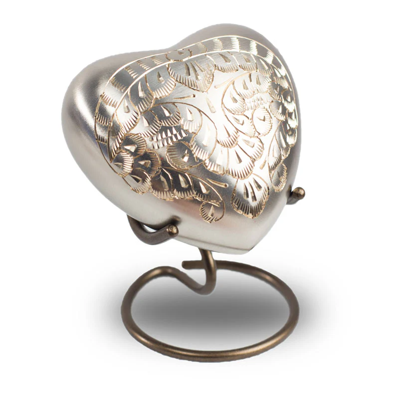 Classic Platinum Heart Keepsake