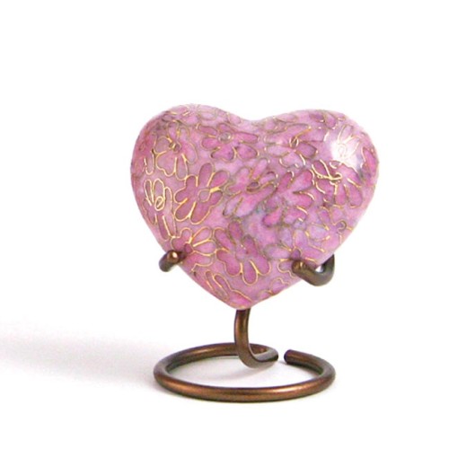 Essence Rose Heart Keepsake w/ Velvet Box