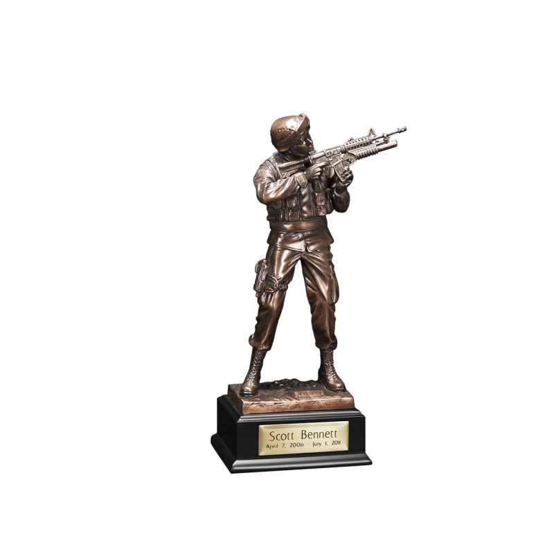 Army Infantry - Sculpted Army Soldier with Base