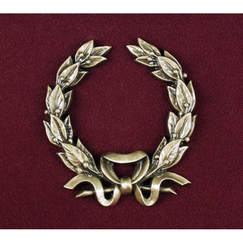 Urn Applique, Wreath with Bow